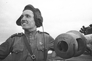 танкист-истребитель танков ст. лейтенант командир танковой роты И.А.Шевцов